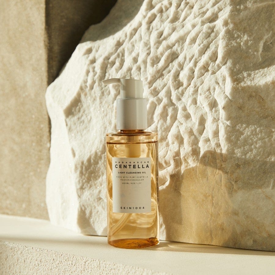 SKIN1004 Madagascar Centella Light Cleansing Oil (200ml) - Koreancosmetic